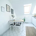 Fullhouse - - M34 - 3 Beds - Nespresso Lejlighed *