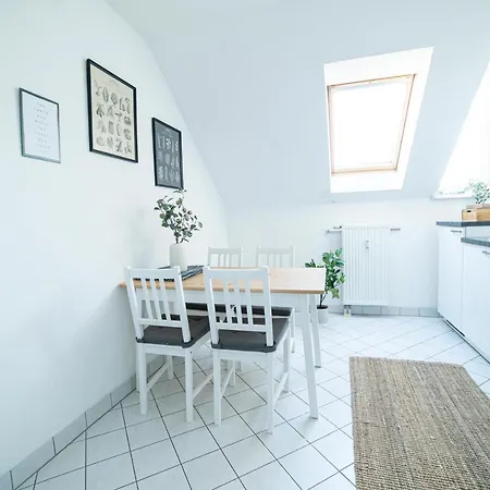 Fullhouse - - M34 - 3 Beds - Nespresso Apartment *